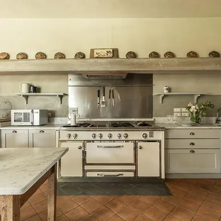 Amato Villa San Casciano dei Bagni