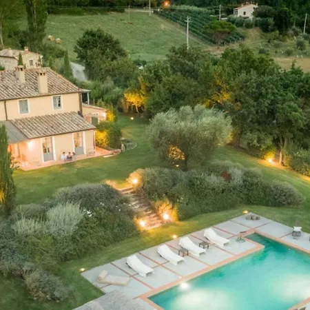Amato Villa San Casciano dei Bagni